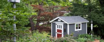 Compact Garden Overflows with Love 